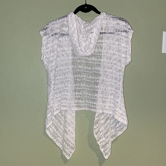 Short Crochet Knit Cardigan w/ Hoodie - Picture 4 of 4